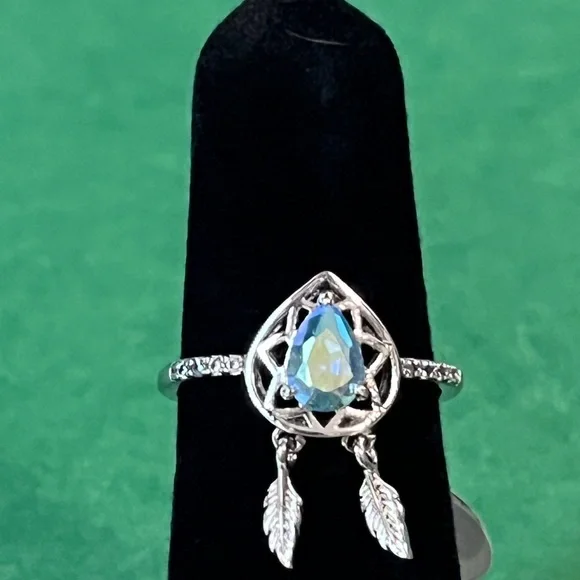 Fragrant Jewels Silver Dreamcatcher Ring with Opalescent Stone - Picture 2 of 3